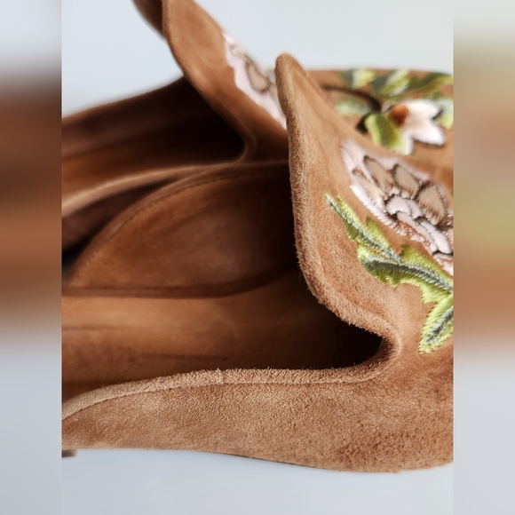 GeeWaWa Women's Size 38 Floral Flats - Picture 8 of 10